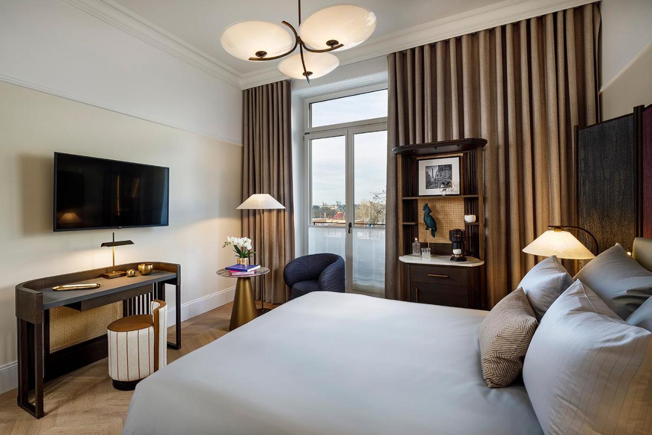 Small Luxury Ambassador Hotel Zurigo